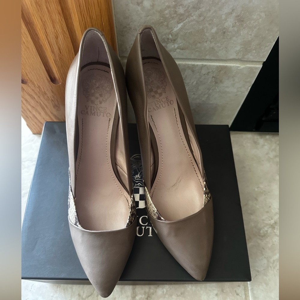 Vince Camuto Beige Pumps with snakeskin print and silver inside heel.